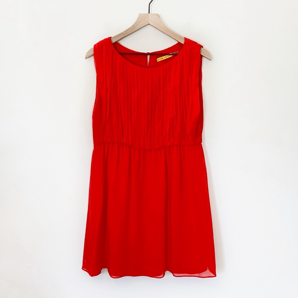 Alice + Olivia Josie 100% Silk Pleated Keyhole Mini Dress Cherry Red Large